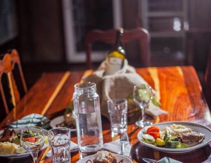 La Milpa Lodge Hostel