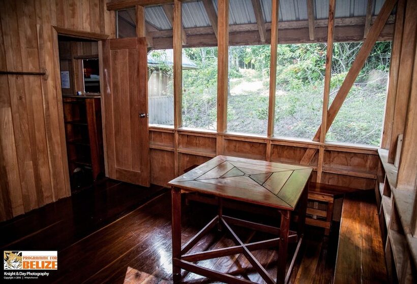 La Milpa Lodge Hostel