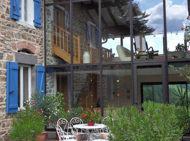 بنسيون Aux 3 Sapins