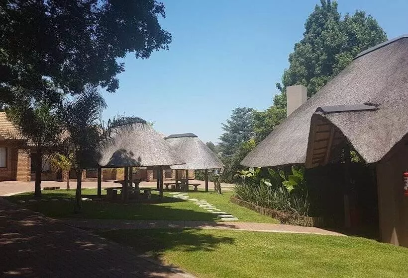 Majatalo B At Home Guest House