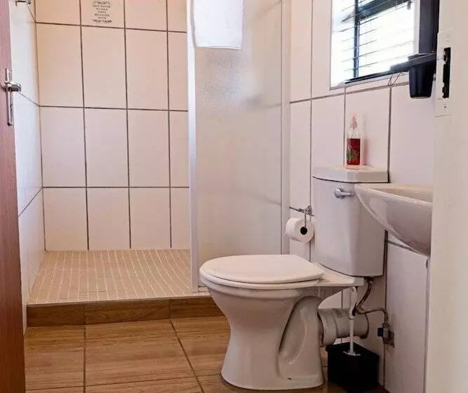 Majatalo B At Home Guest House