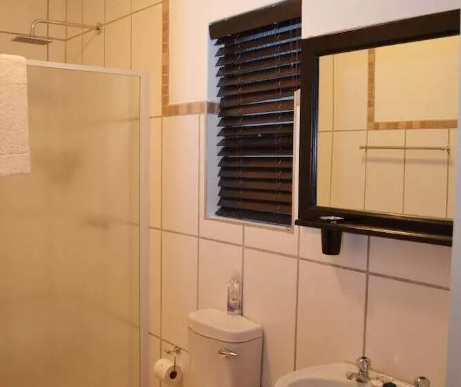 Majatalo B At Home Guest House