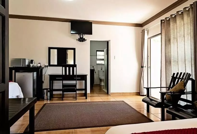 Majatalo B At Home Guest House