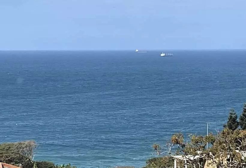 ペンション Eden Rose Manor B&b