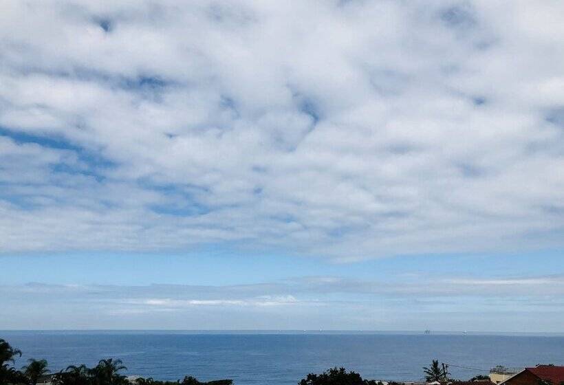 بنسيون Eden Rose Manor B&b