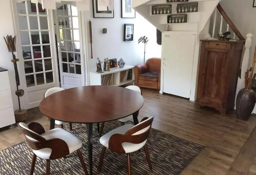 ペンション La Maison