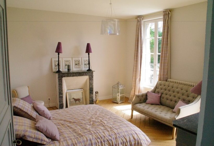 بنسيون La Villa De Creully