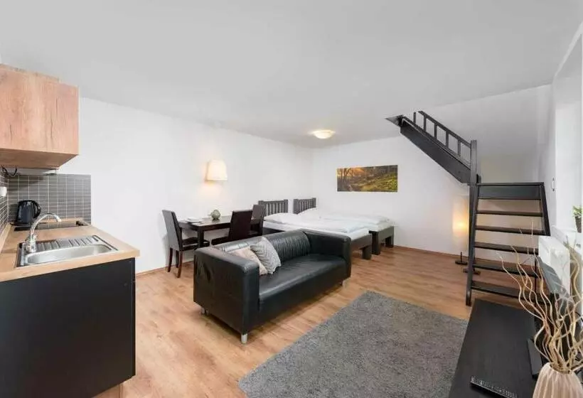 Majatalo Penzion, Restaurant Gloria