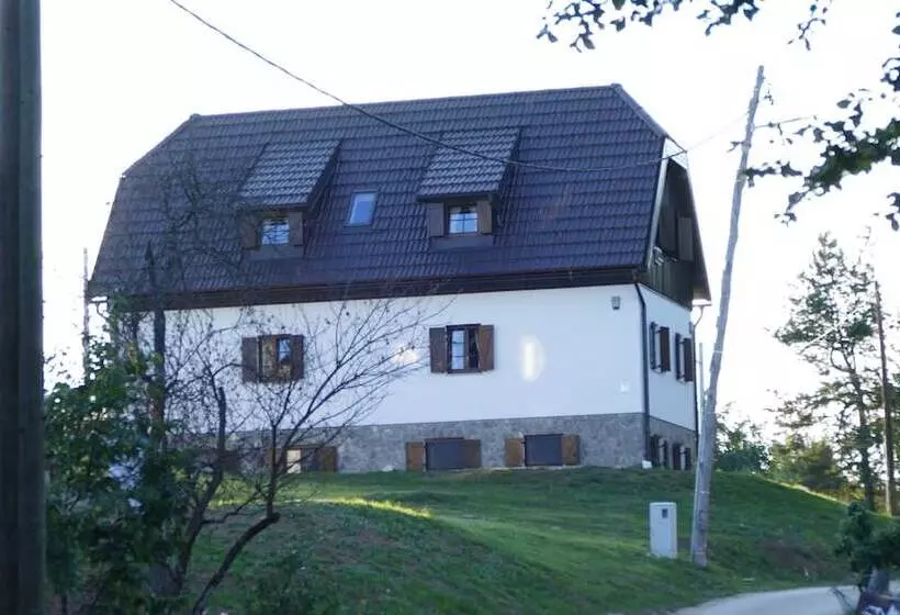 Majatalo Plitvice Lakes Villa Mija