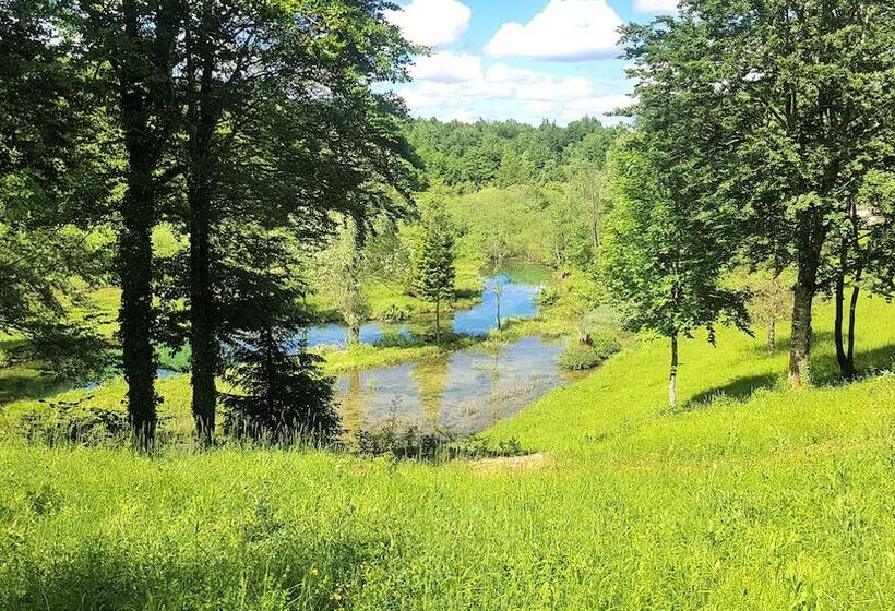 بنسيون Plitvice Lakes Villa Mija