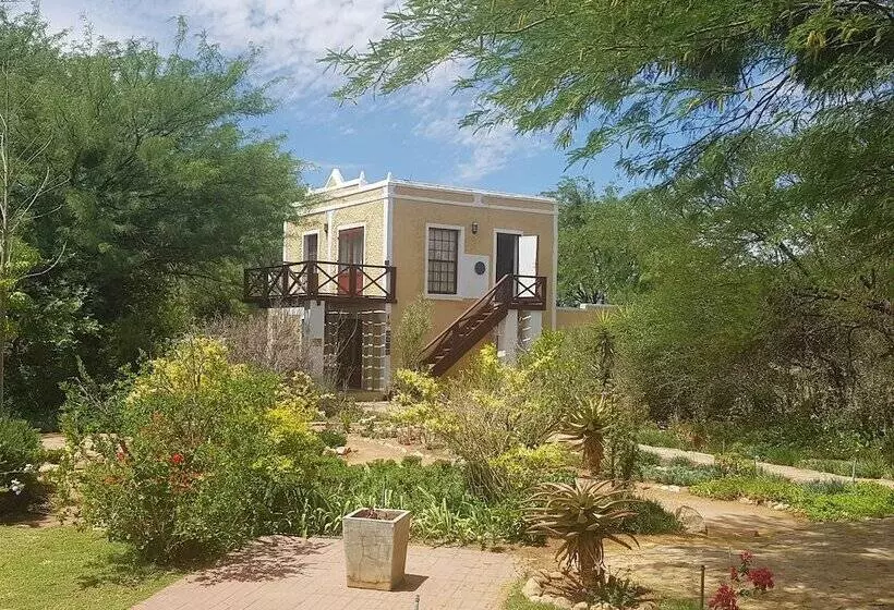 Majatalo Steytlerville Villa Guest House
