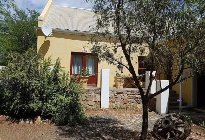 Majatalo Steytlerville Villa Guest House