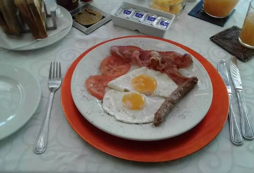 Majatalo Steytlerville Villa Guest House