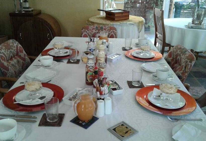 ペンション Steytlerville Villa Guest House