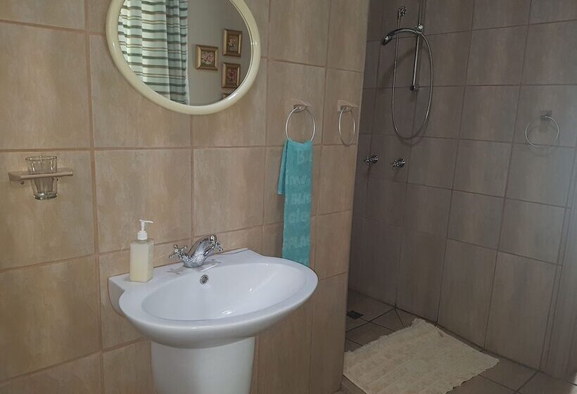 ペンション Steytlerville Villa Guest House