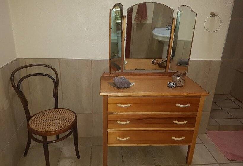 ペンション Steytlerville Villa Guest House