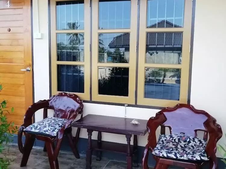 ペンション Yotin Guest House