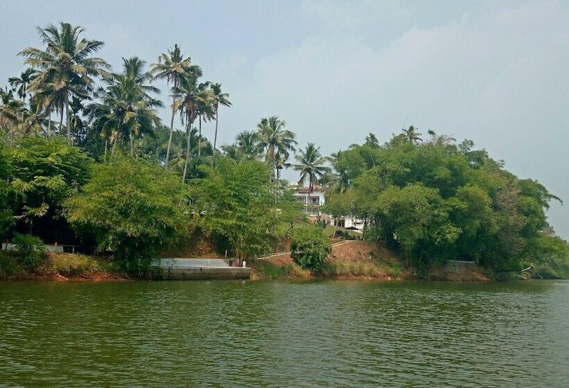 Resort Mekosha Ayurveda Spa Retreat