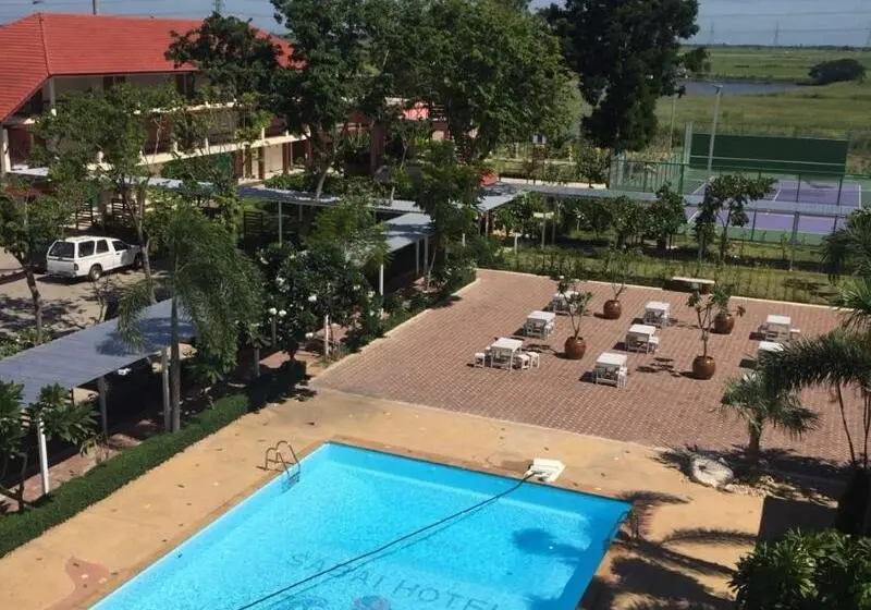 Sabai Hotel Lopburi