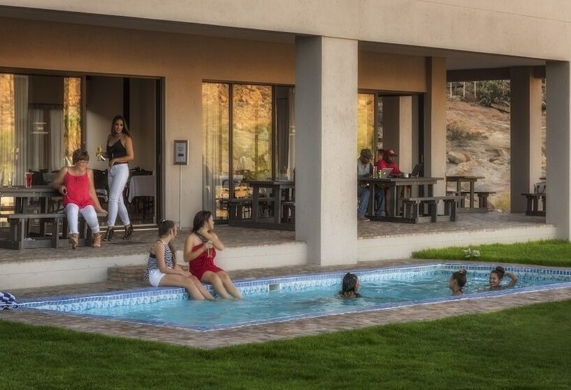 Springbok Inn By Country Hotels