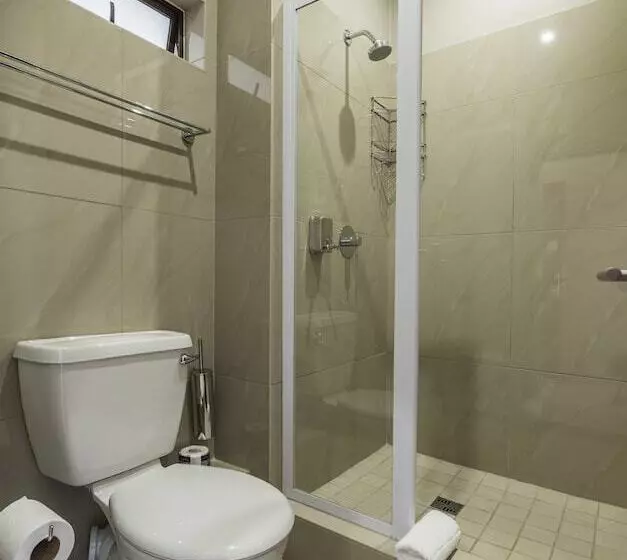 Springbok Inn By Country Hotels