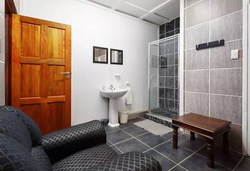 Gariep Dam Sunrose Group Of Guest Houses