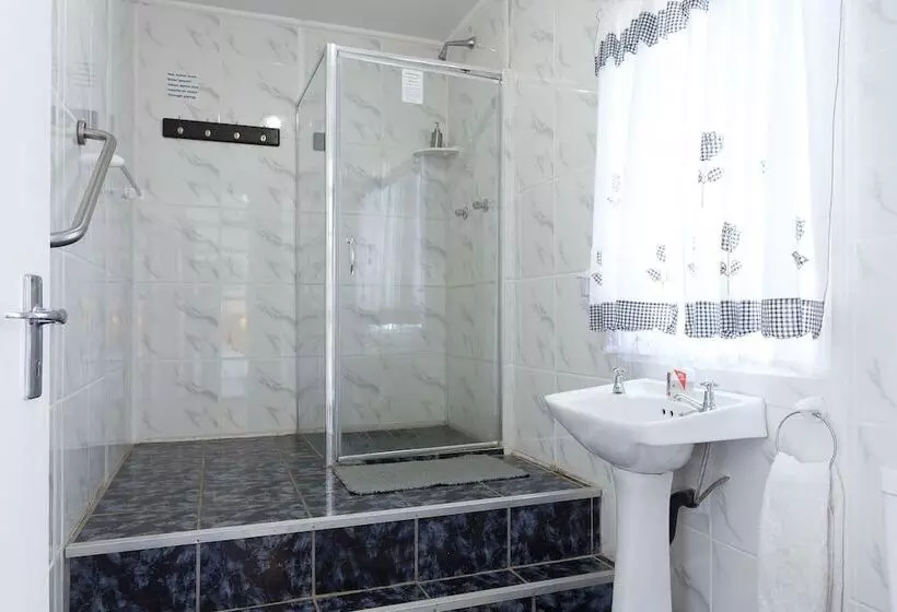 Gariep Dam Sunrose Group Of Guest Houses