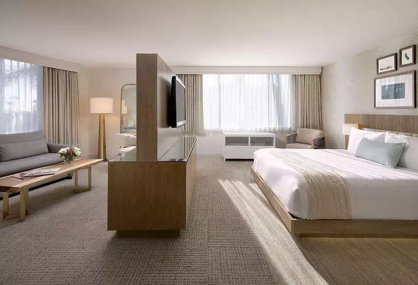 Belamar Hotel Manhattan Beach, Tapestry Collection By Hilton