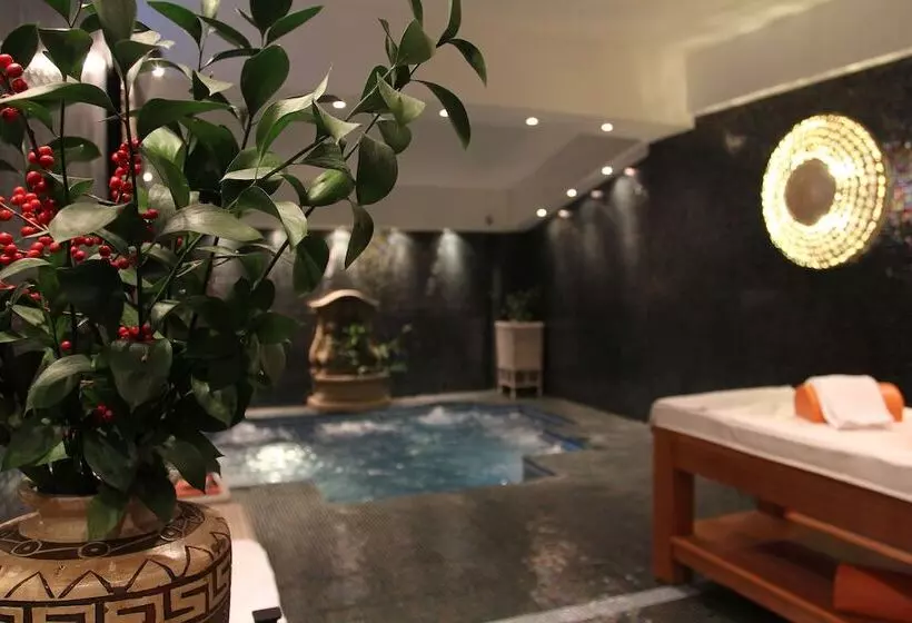 هتل Arc De Triomphe By Residence S