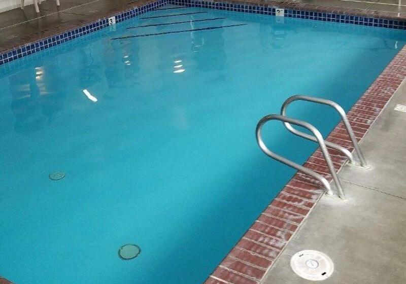 בית מלון כפרי Aspen