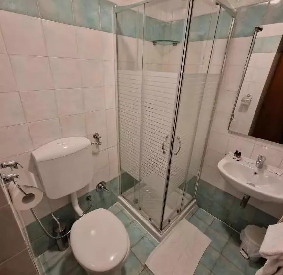 Hotelli B&b Relais Il Campanile