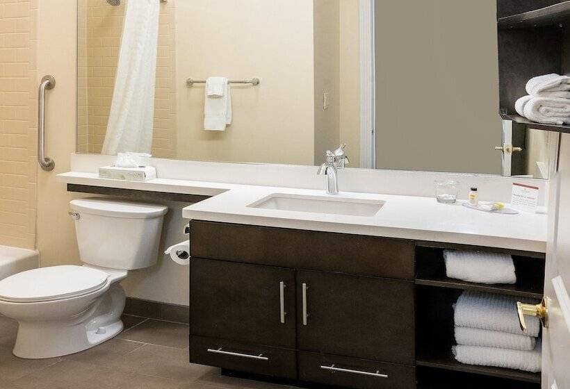 فندق Candlewood Suites Saint Joseph   Benton Harbor, An Ihg