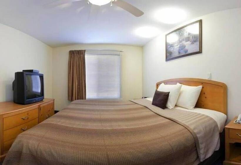 فندق Candlewood Suites Saint Joseph   Benton Harbor, An Ihg