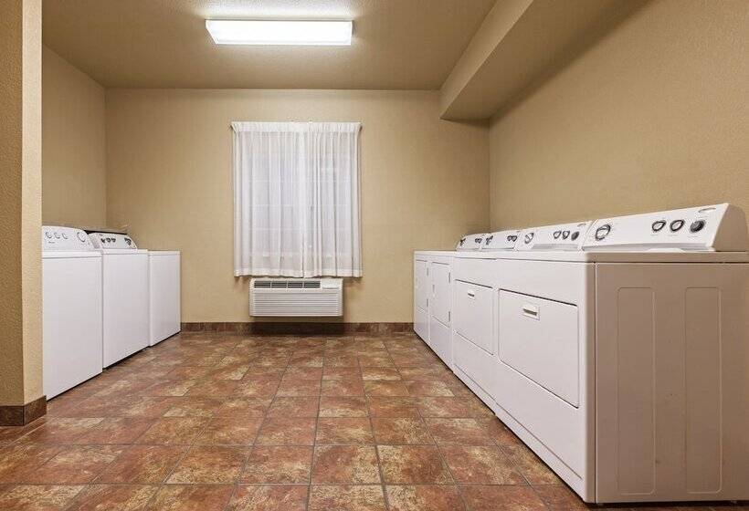 فندق Candlewood Suites St. Robert, An Ihg