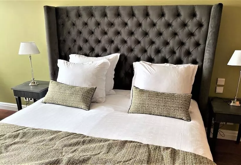 Отель Hr Hôtel & Spa Marin