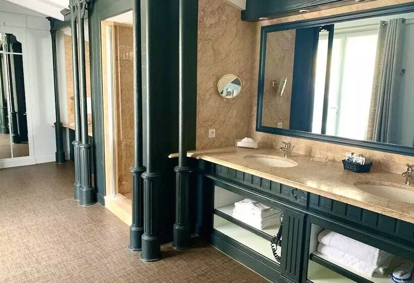 Отель Hr Hôtel & Spa Marin