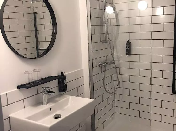 ホテル Ibis Centre Millau