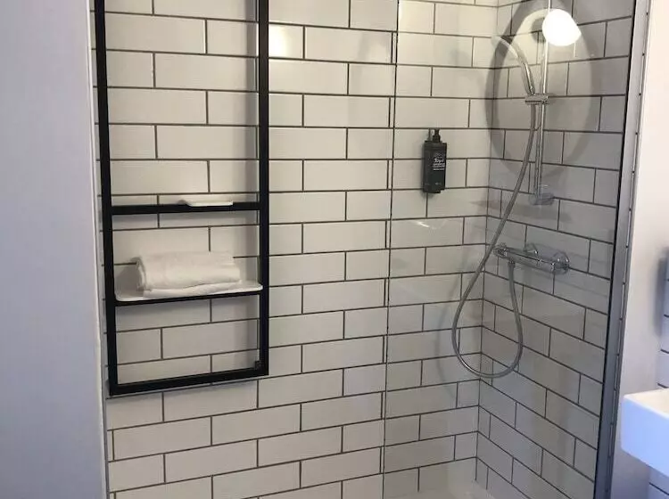 ホテル Ibis Centre Millau