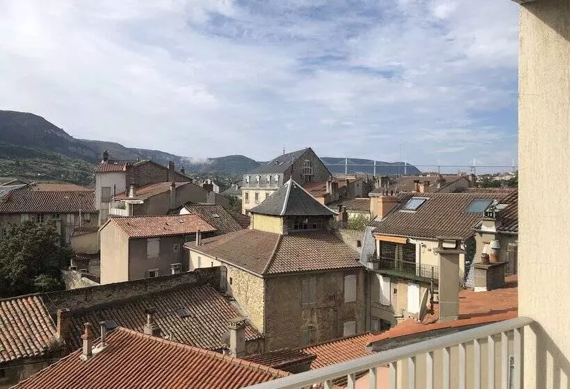 ホテル Ibis Centre Millau