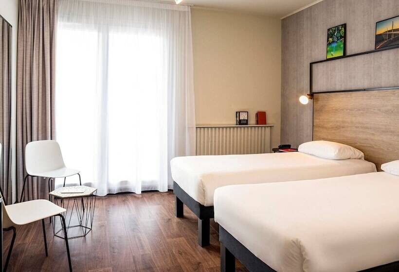 Hotel Ibis Centre Millau