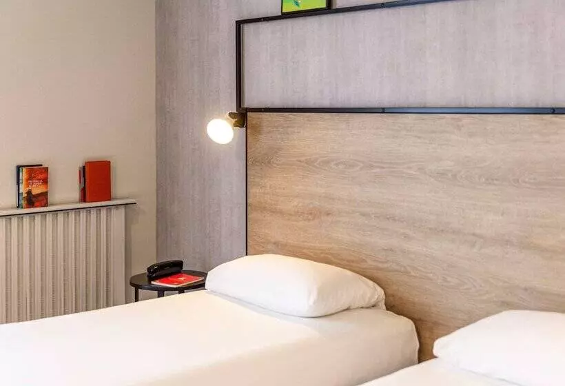 ホテル Ibis Centre Millau