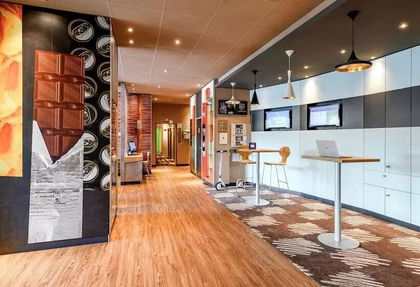 ホテル Ibis Winterthur City