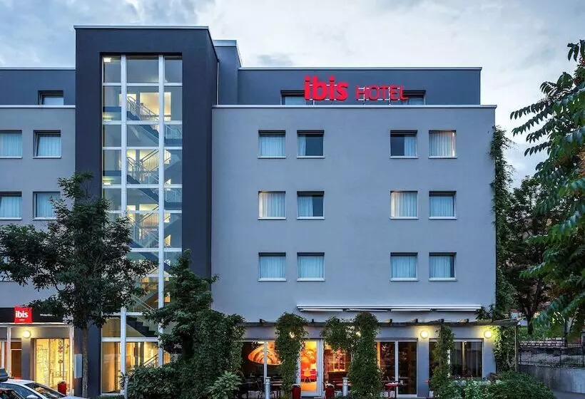 ホテル Ibis Winterthur City