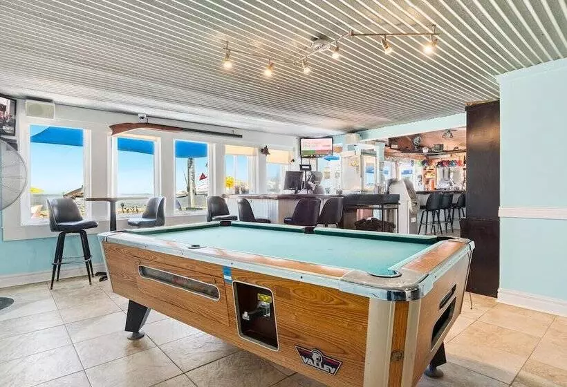 Отель Lowes Wharf Marina Inn