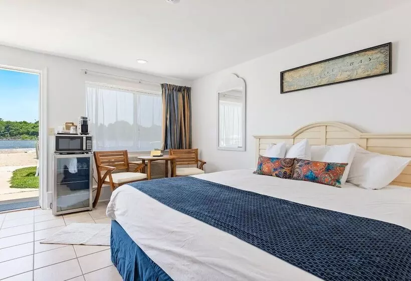 ホテル Lowes Wharf Marina Inn