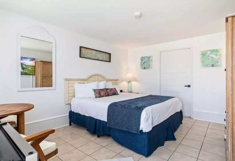 ホテル Lowes Wharf Marina Inn
