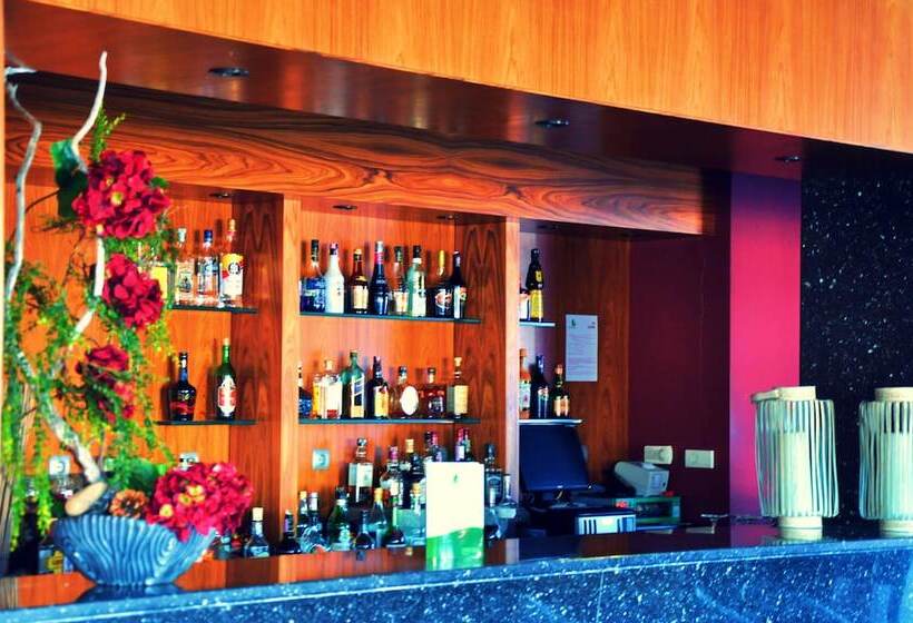 Отель Lusitania Congress & Spa