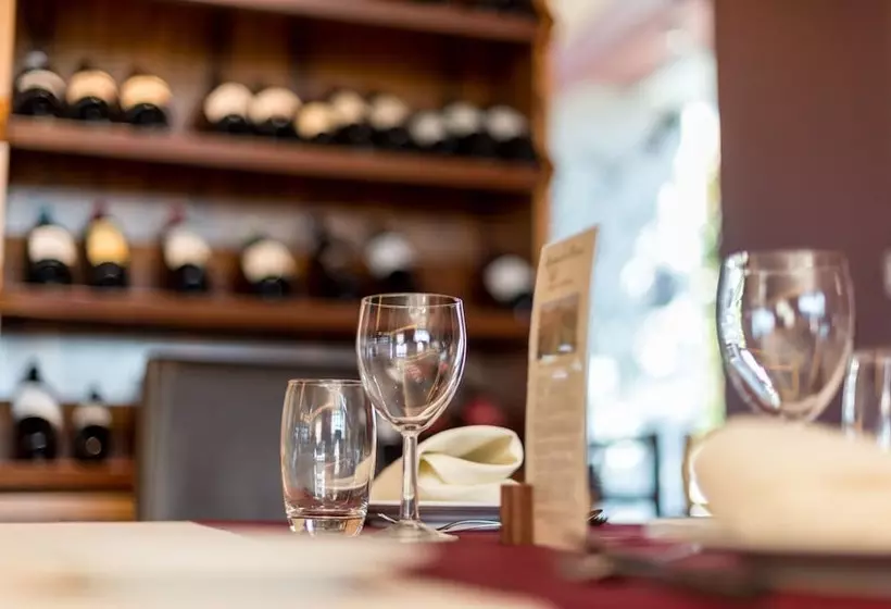 هتل Lusitania Congress & Spa