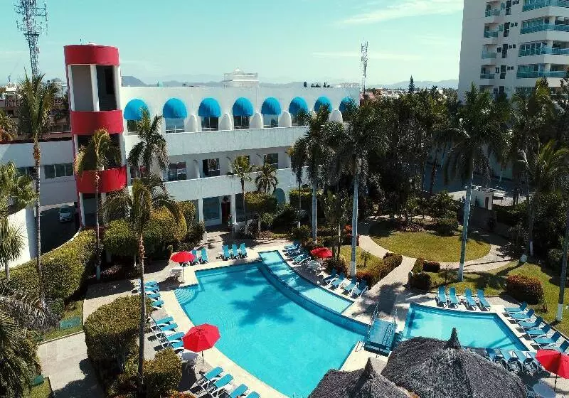 בית מלון כפרי Mision Mazatlan