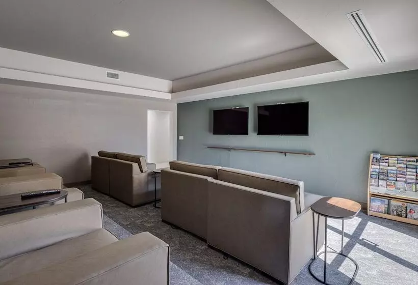 Отель Mysuites Lawton